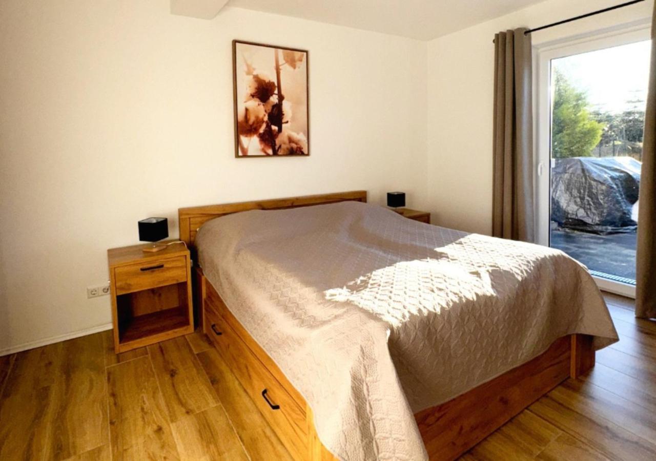 Greenhouse Living Apartment Nivis Mit Garten - 4 Minuten Nach Winterberg - Wandern, Mountainbike Fahren - Natur Geniessen Медебах Екстериор снимка